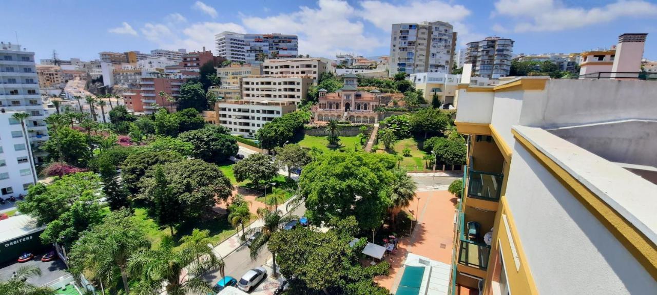 Impresionante Primera Linea De Playa, Bajondillo Beach Torremolinos Dış mekan fotoğraf